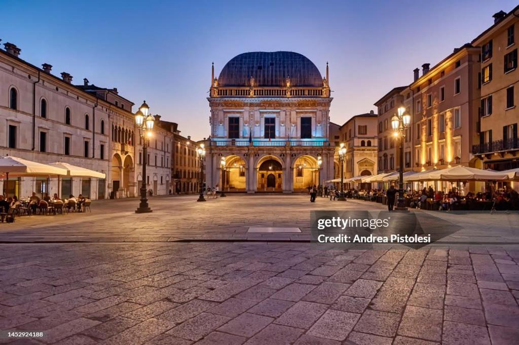 White House Daire Brescia Dış mekan fotoğraf